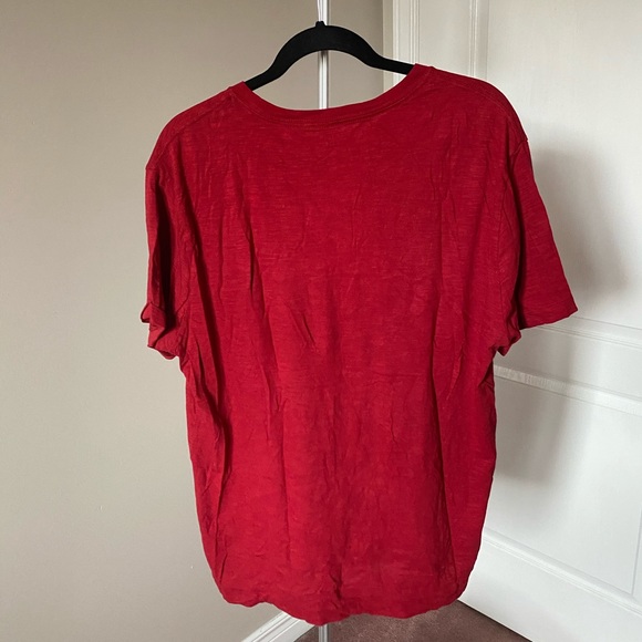 Gap Graphic Tee - Picture 5 of 7